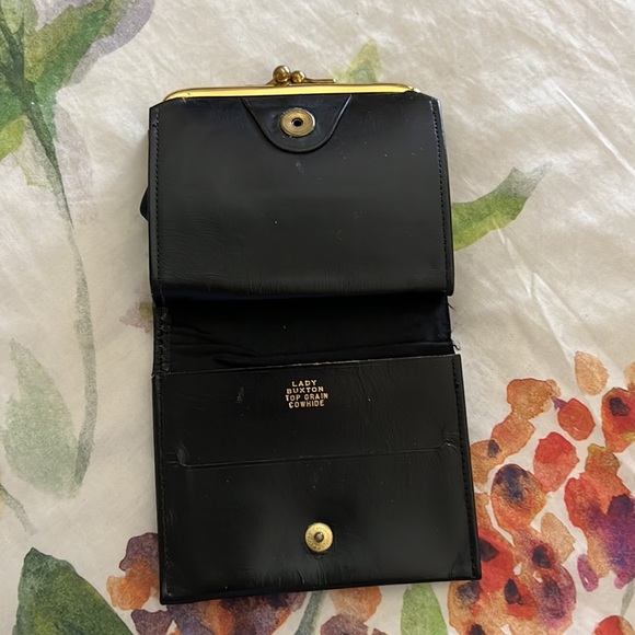 Vintage Lady Buxton Leather Leaves Wallet - Picture 10 of 13